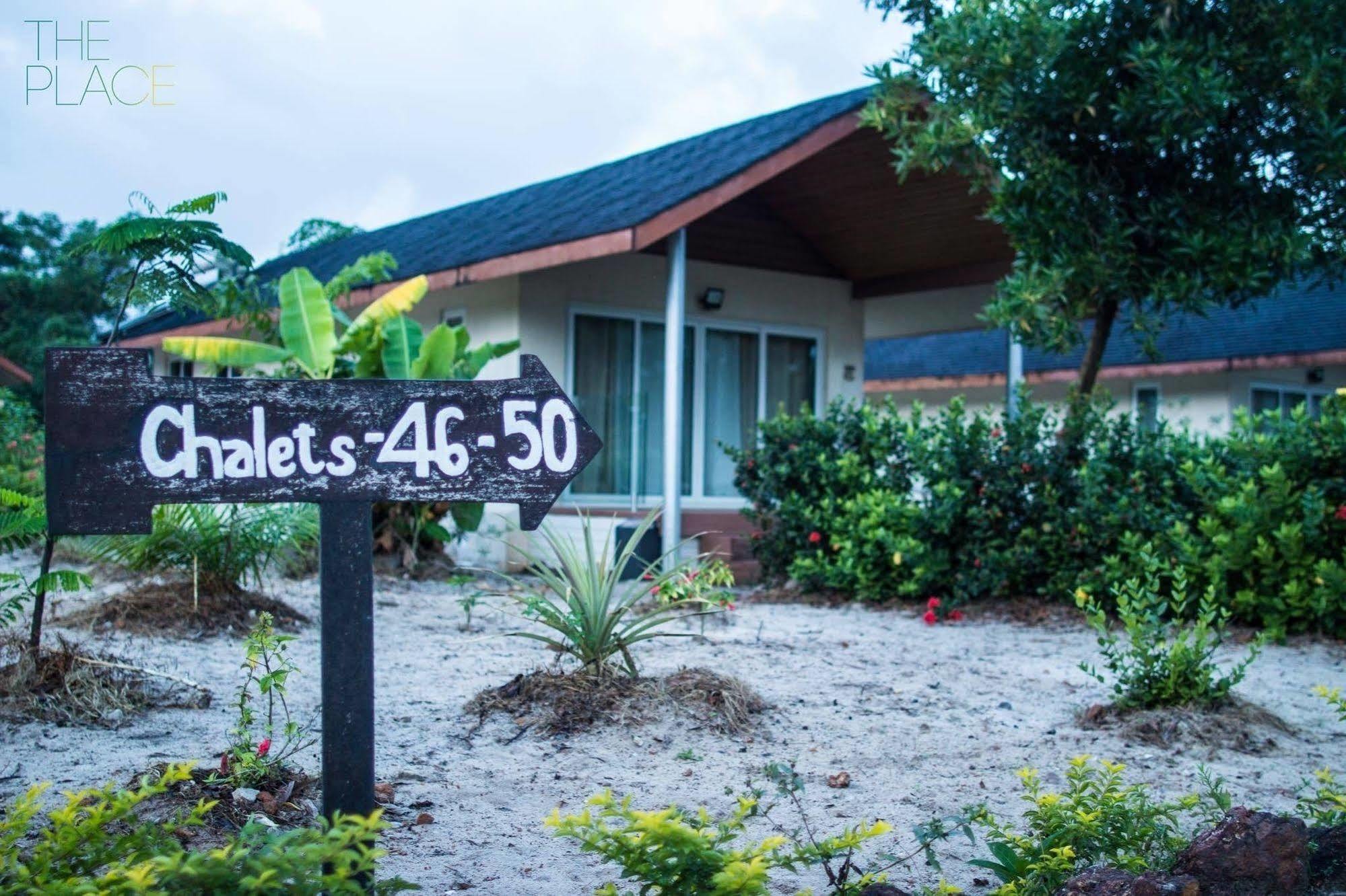 The Place Resort At Tokeh Beach Freetown Zewnętrze zdjęcie